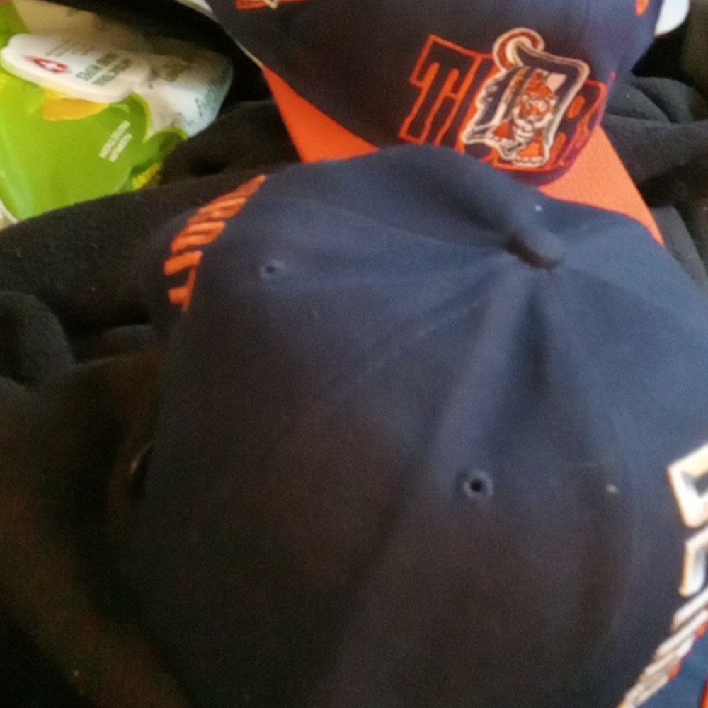Men's ball cap 🧢 - Picture 3 of 5